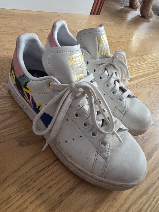 adidas Shoes - adidas White Sneakers with Pink Heel and Multicolor Side Art